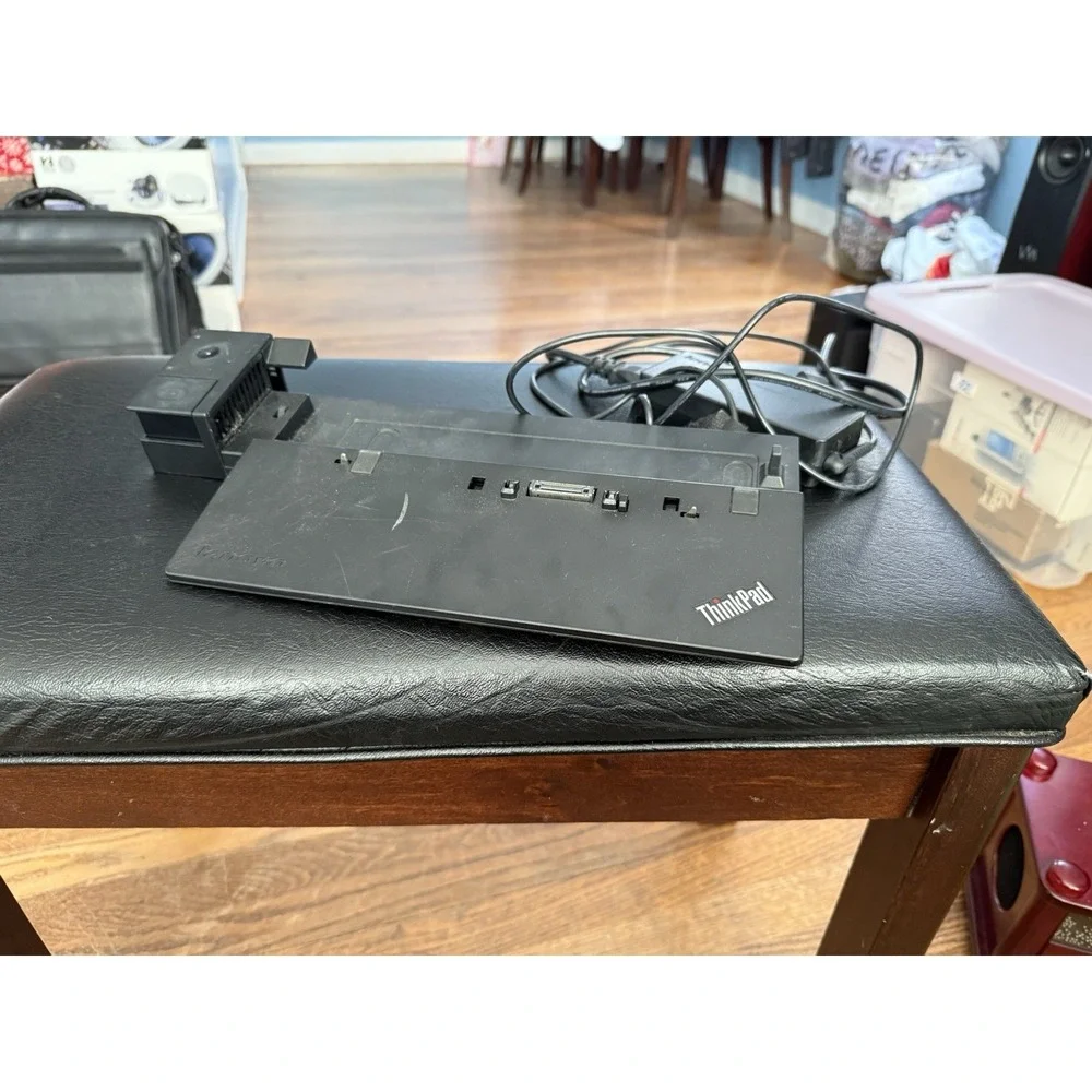 Lenovo ThinkPad Pro Dock 40A1 Port Doking Station With Power Cord